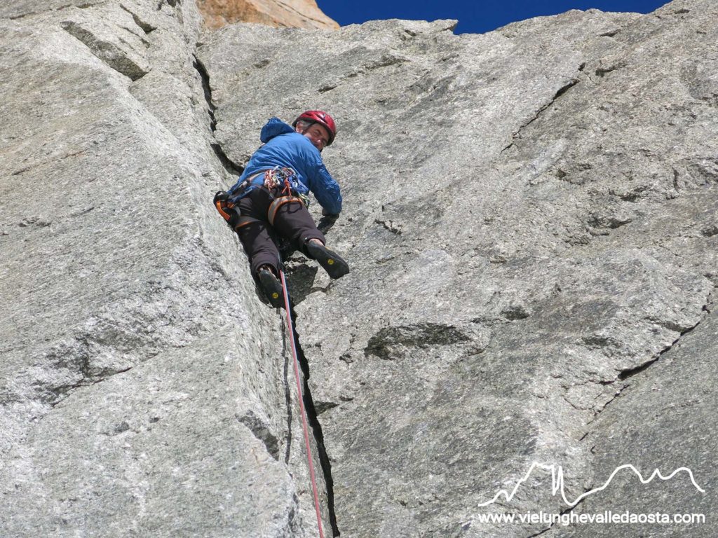 Gianni sul primo tiro della Via Salluard al Pic Adolphe